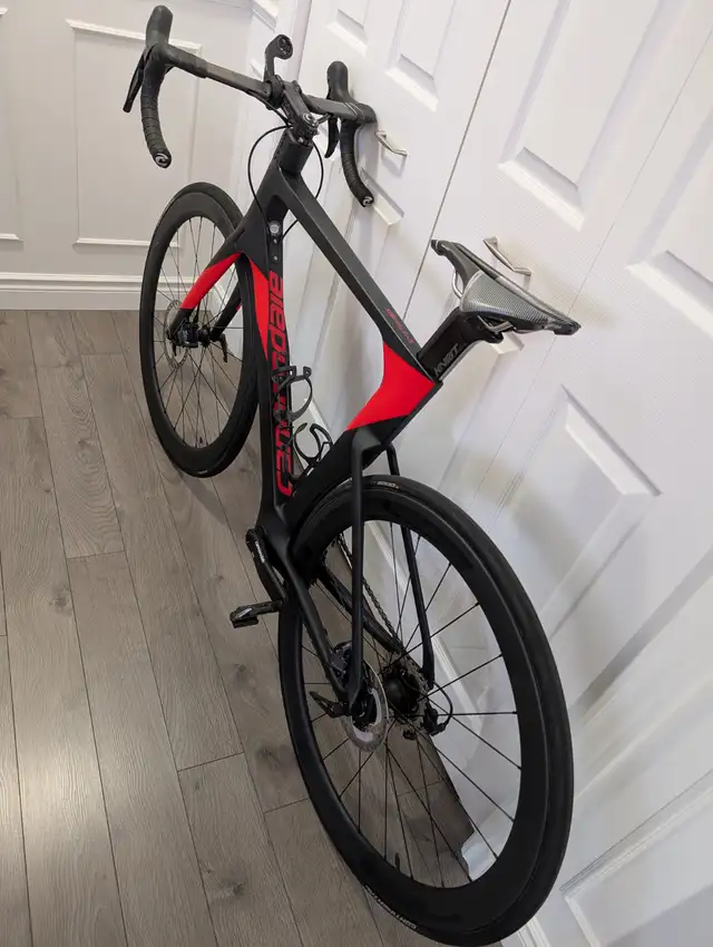 Vélo de route Cannondale (carbone) 56'  Prix: 5200 $ - Photo 5