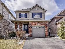 Oshawa full house rent. 3 1 bdrm& 4 wshrm, $3300 July1st