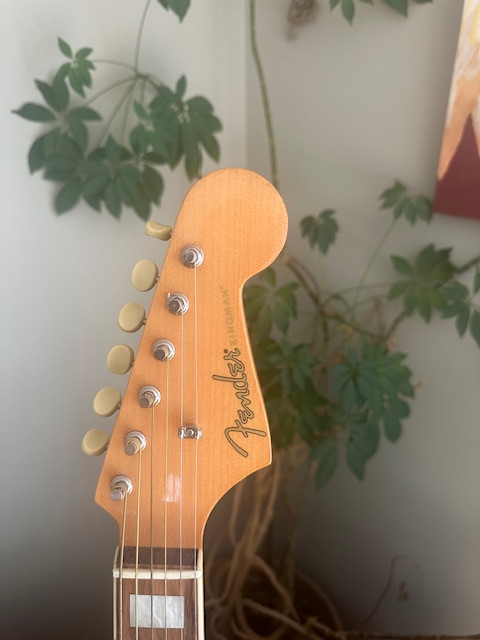 Fender 'California' Series Kingman guitar - Photo 4