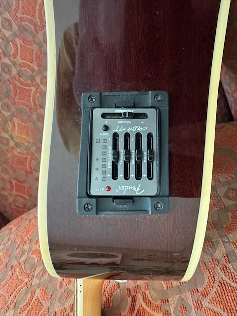 Fender 'California' Series Kingman guitar - Photo 5