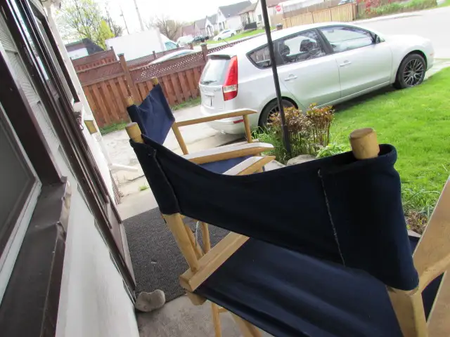 Pair of Directors Chairs - Photo 10