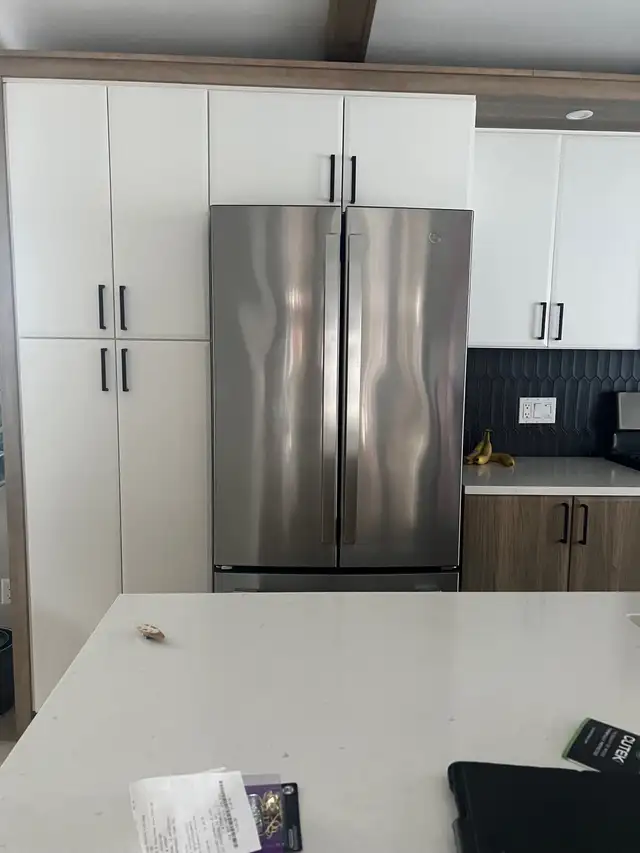 fridge -30 inch - Photo 3
