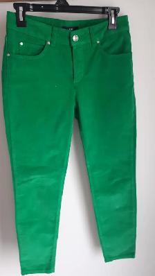 Pantalon style jeans de marque OUI