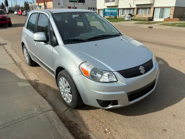 2010 Suzuki Sx4 - Photo 2