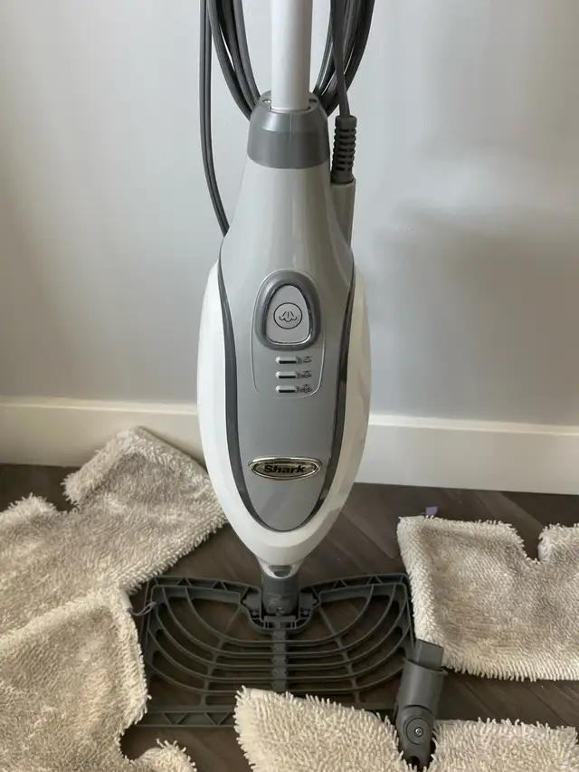Shark Steam Mop - Photo 2
