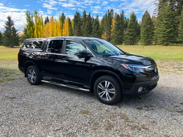 2019 Honda Ridgeline Amazing condition