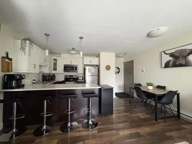 2 Bed, 1 Bath Condo For Sale - Photo 2
