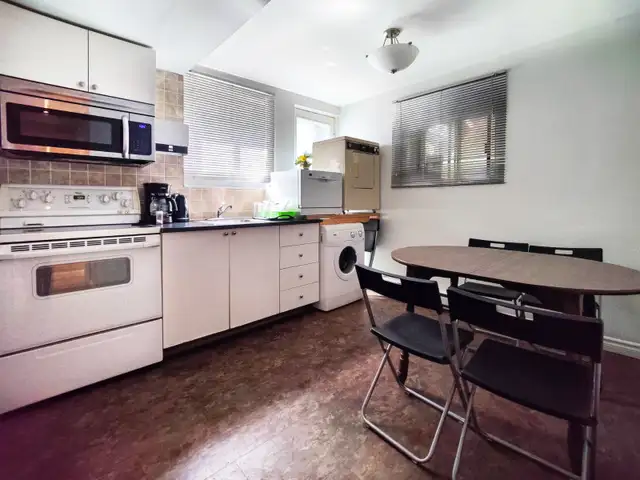 Chambre à louer / Room for rent /  m.St-Michel - Photo 5