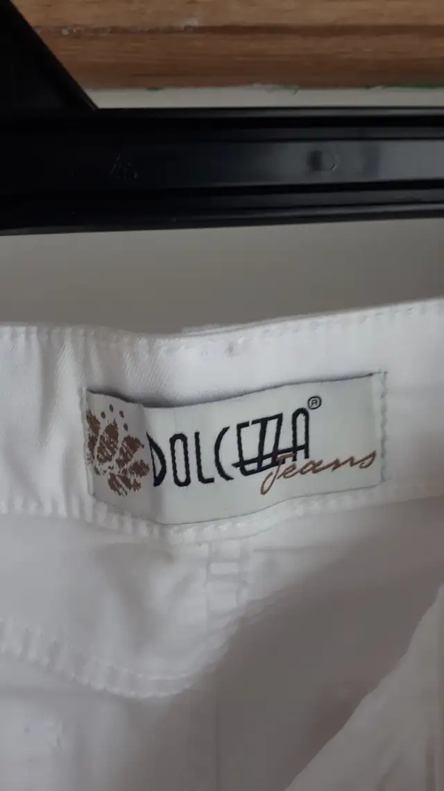 Jeans blancs de Dolcezza grandeur TP - Photo 2