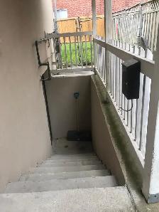 Open Concept Fully Furnished  Basement Apartment in Pickering - Photo 9