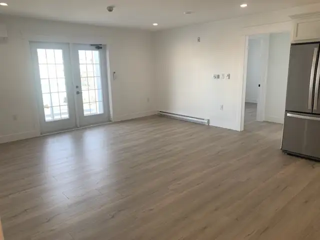 New 2 Bedroom Accessible Apartment - Photo 4