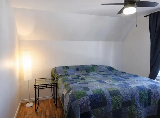 2 Bedroom - 1 Bathroom - Photo 6