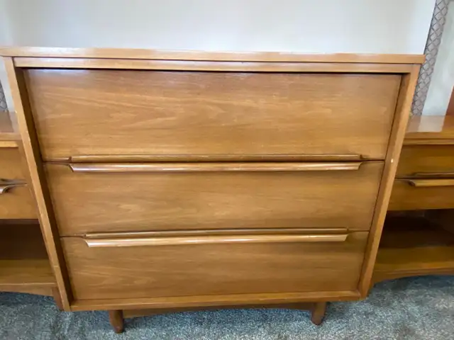 3 piece mid century dresser set - Photo 2