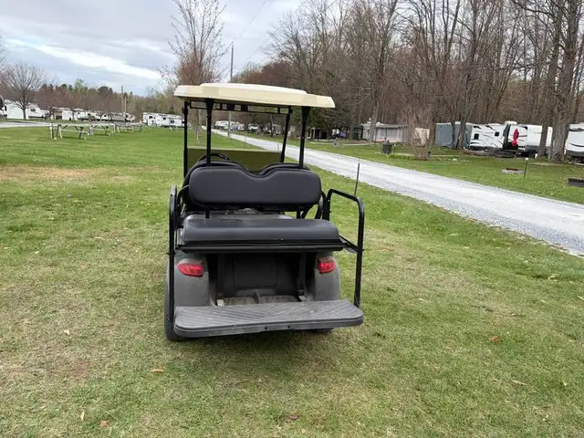 Voiturette de golf 2016 pour 4 personnes - Photo 3