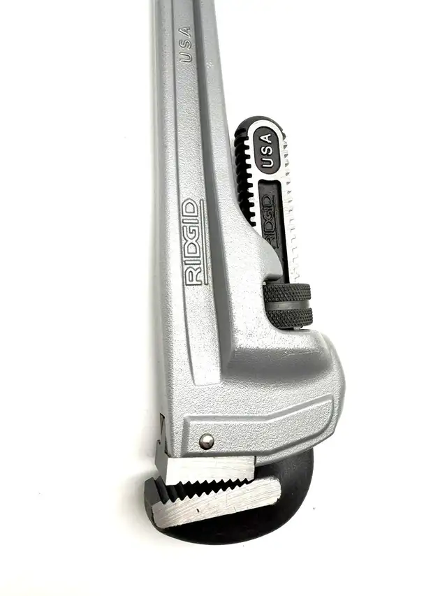 RIDGID 31100| 18 In. Aluminum Pipe Wrench -$109