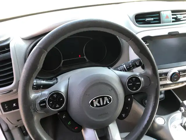 2016 Kia Soul EV / We Finance - Photo 10