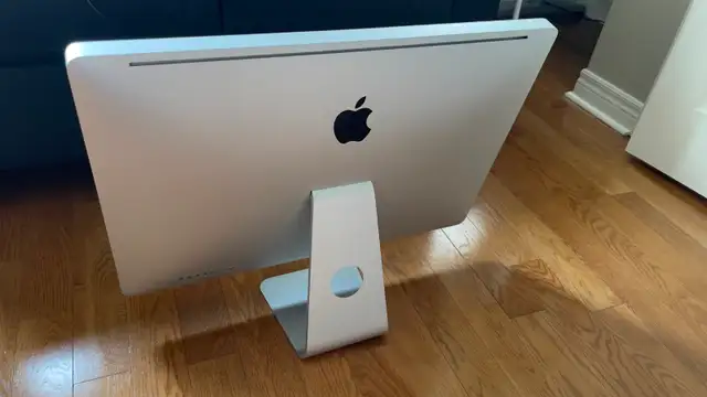 Apple iMac - 27 Inch Late 2009 - Photo 6