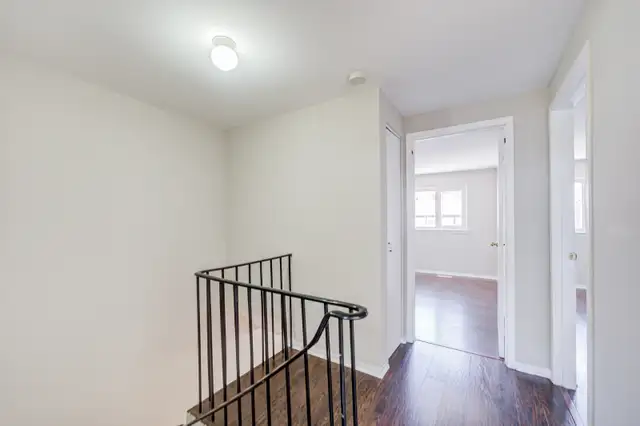 Beautiful 3-Bedroom Condo Townhouse for Sale – Prime Toronto - Photo 23