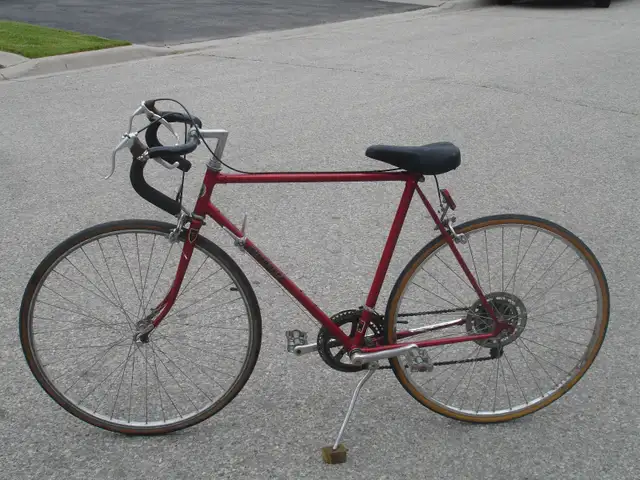 MUST SELL TALL 23' XLG FRAME 27' SUTEKI 10SPD ROAD RACER BIKE! - Photo 3