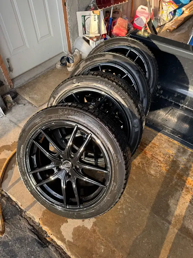 225-45-18 Kumho Winter Wheels off Nissan Sentra