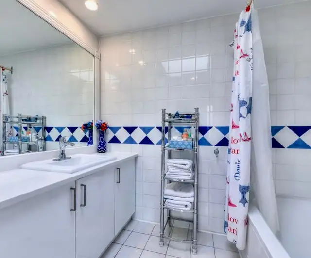 1 room for rent  Downtown Montreal near Atwater M - Photo 4