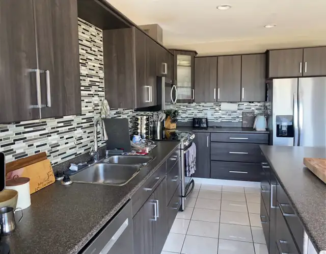 Beautiful Executive home for rent - Photo 6