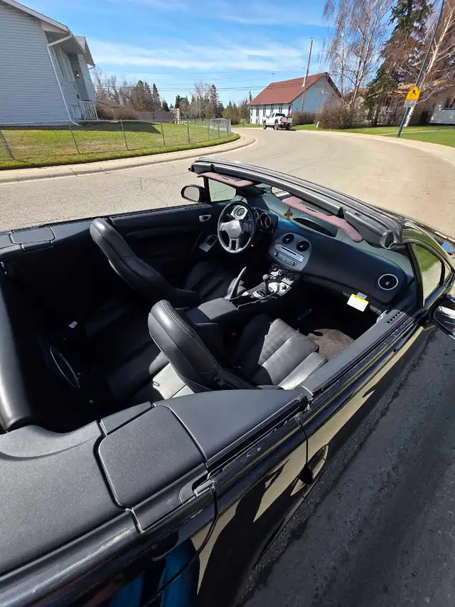 Eclipse Convertable! - Photo 5