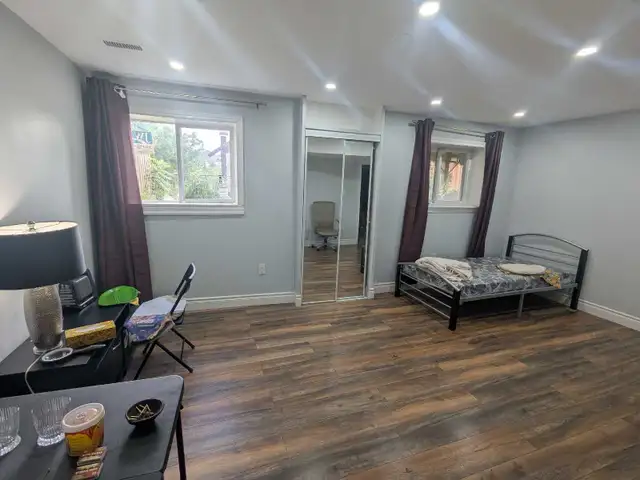 Daily Weekly Rental Apartment Brampton - Photo 3