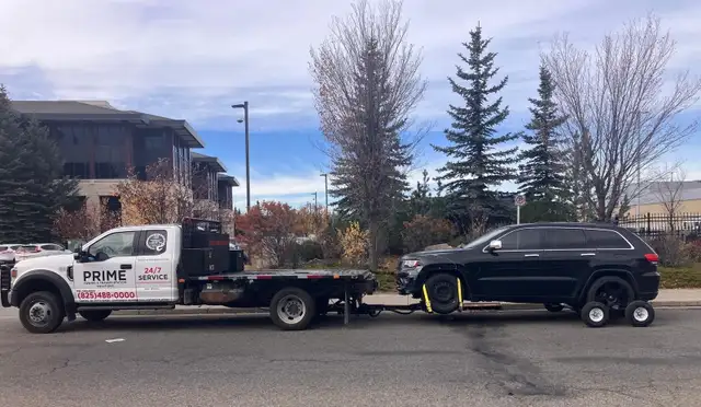 Towing & Tow Truck Service 825-488-0000 - Photo 5