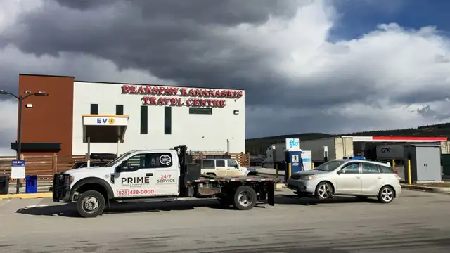 Towing & Tow Truck Service 825-488-0000 - Photo 8