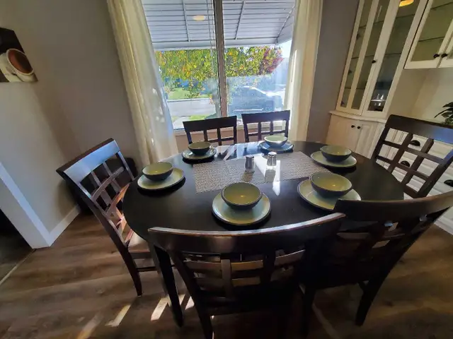 Private Furnished Queen bedroom for Rent. - Photo 4
