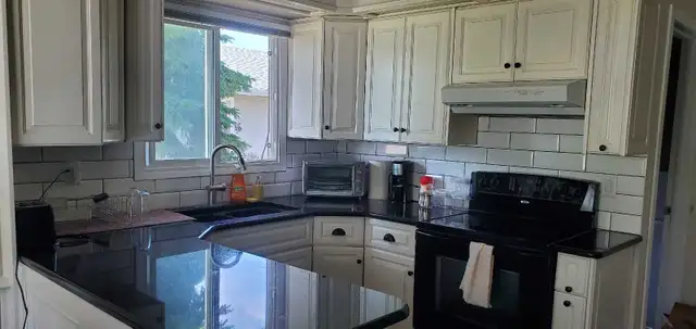 Private Furnished Queen bedroom for Rent. - Photo 8