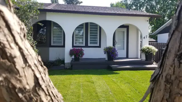 Clean & Modern Basement for Rent – Charleswood | $1,195