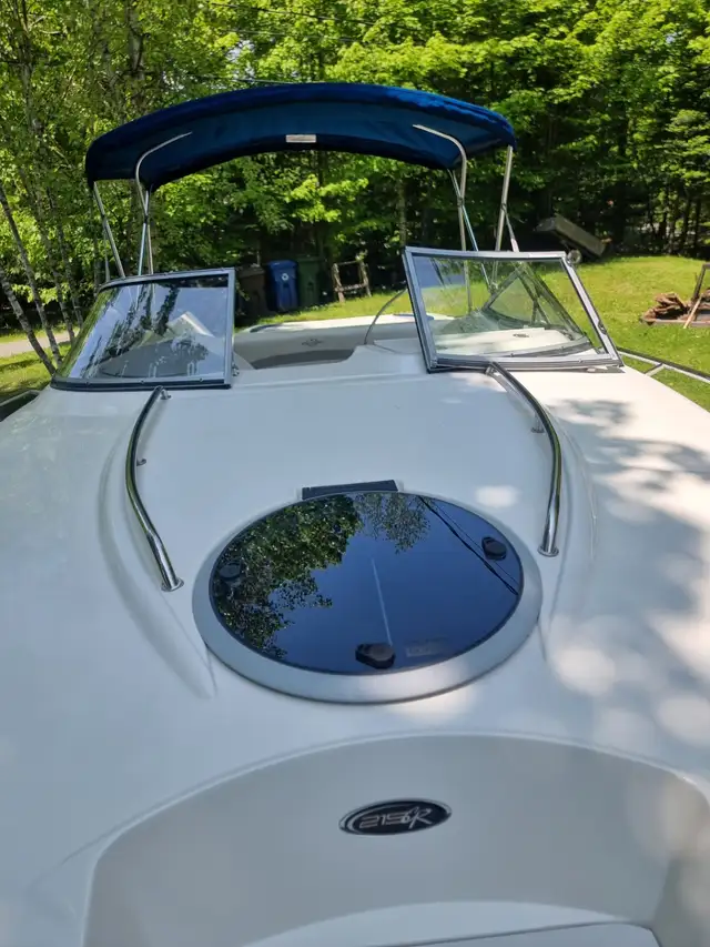 STINGRAY CR215  2011 - Photo 2