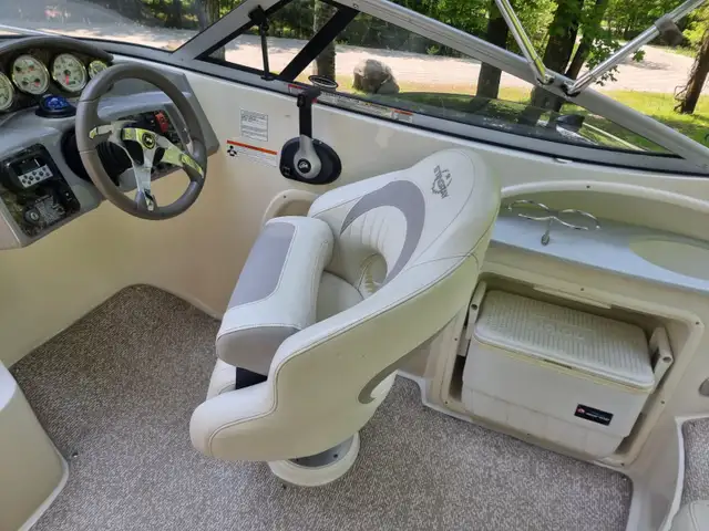 STINGRAY CR215  2011 - Photo 7