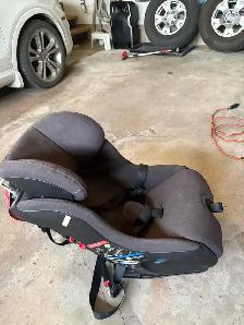 Clek Sturdy Car Seat