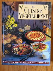 LIVRE LA CUISINE VÉGÉTARIENNE FLAMBANT NEUF!