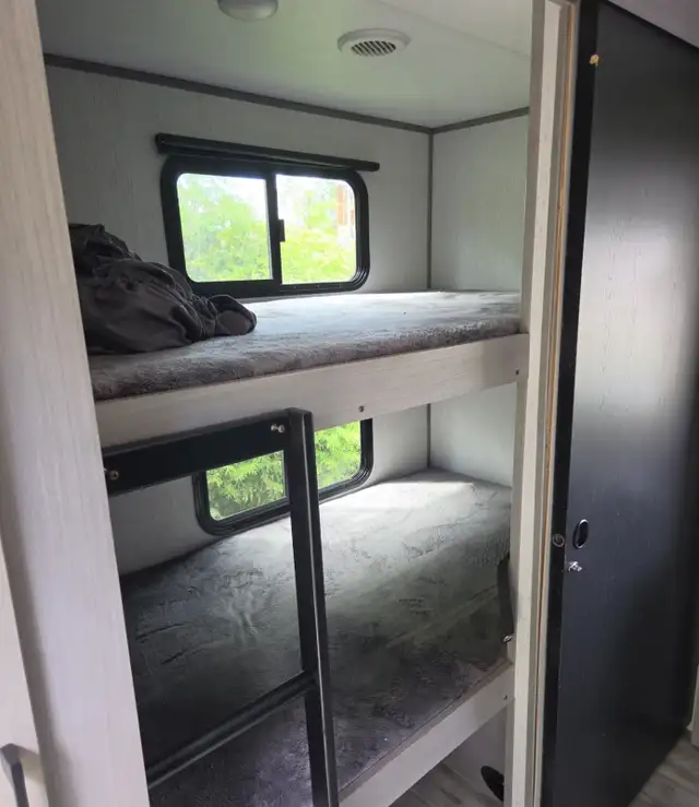 Dutchmen Kodiak 250BHSL - 29 pieds hors-tout - bunk beds - WOW - Photo 6