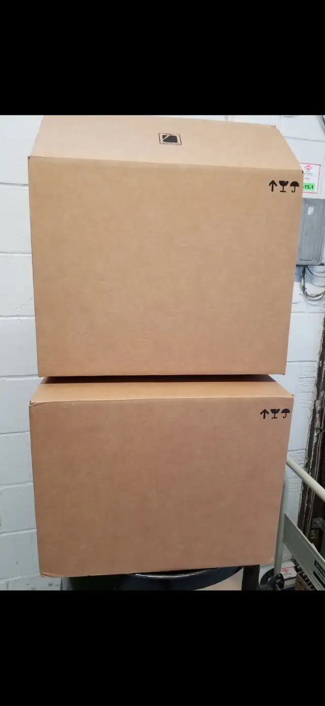 Good moving boxes available - Photo 2
