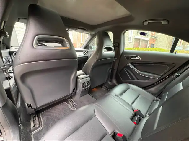 2014 Mercedes CLA250 4MATIC AMG | No Accidents | Excellent Cond. - Photo 8