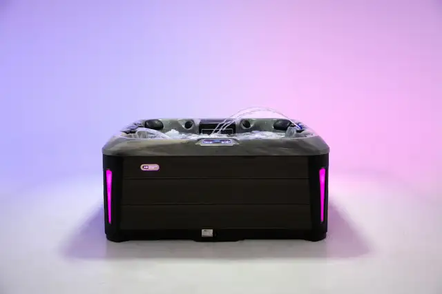 VEGA HOT TUB FOR SALE - Photo 9