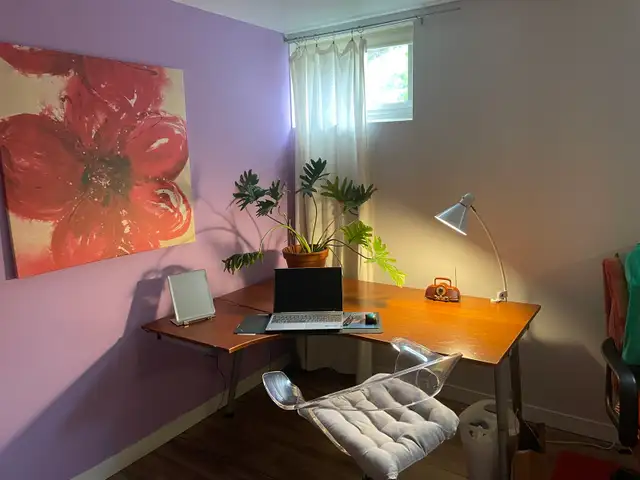 Big & Bright Room near Finch Subway