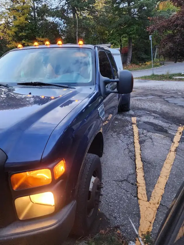 2008 Ford F350 Super Duty 4X4 Crew Cab Dually Low Mileages - Photo 3