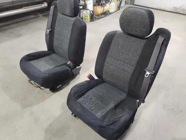 Silverado Sierra seats