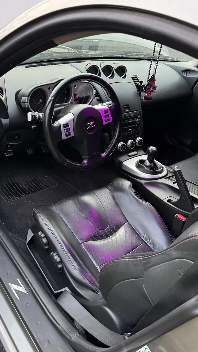 Nissan 350Z 2007 - Photo 8