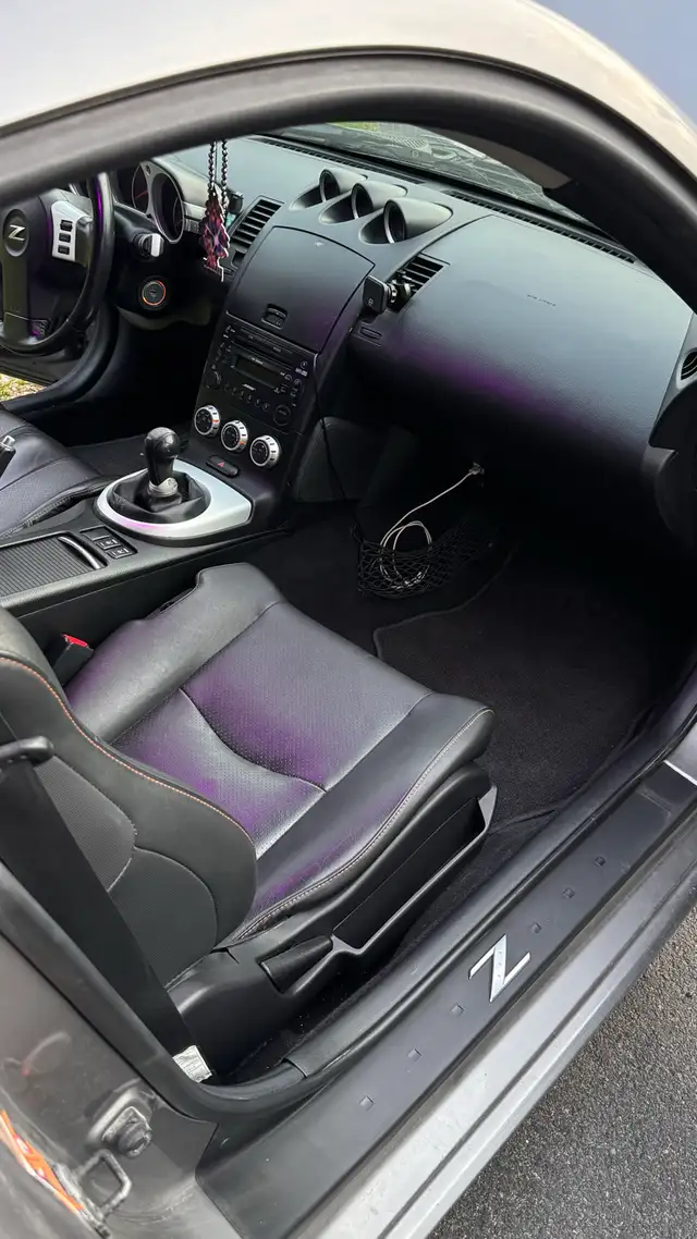 Nissan 350Z 2007 - Photo 9