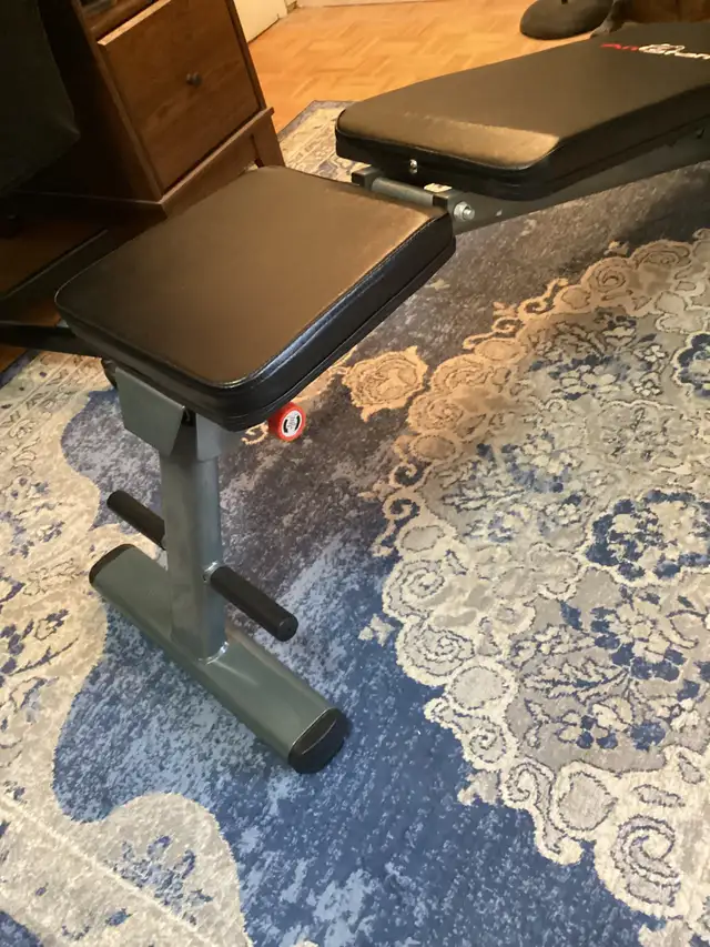 FOLDABLE INCLINE DECLINE ADJUSTABLE WORKOUT BENCH FOR SALE  $110 - Photo 6