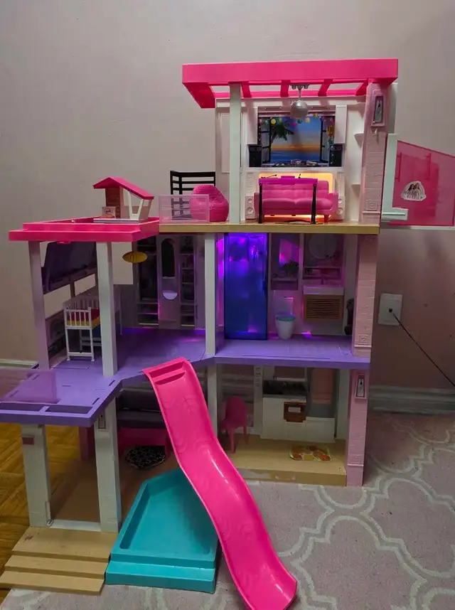 Barbie Dream House - Photo 2
