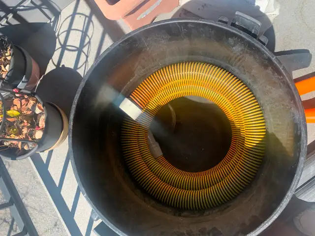 Vacuum cleaner - Photo 3