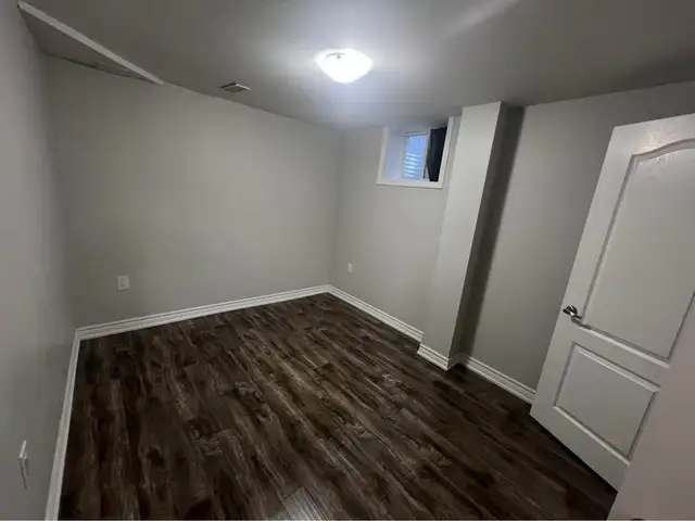 Basement /Apartment for rent in Castlemore (Walkout) - Photo 5